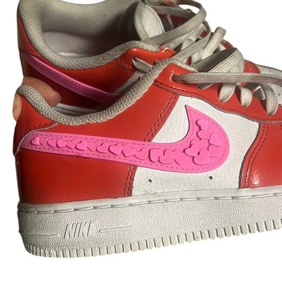 Nike Air Force 1 pink and red Valentine’s Day size 3 - Picture 2 of 13